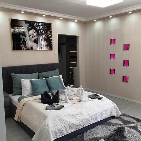H29 Vivien Apartman Apartment Budapest Exterior photo